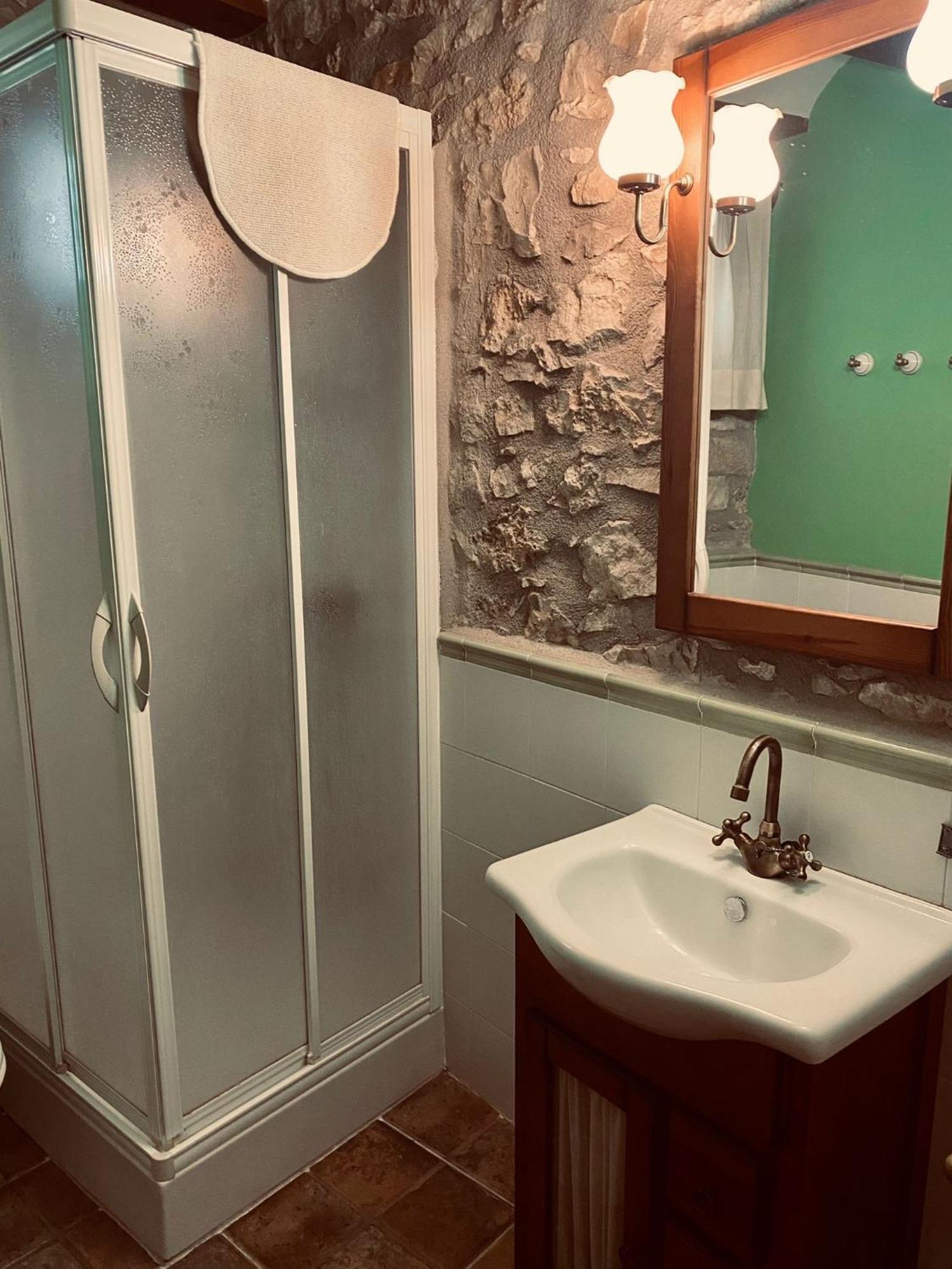 Hostal La Muralla Fortanete Eksteriør bilde